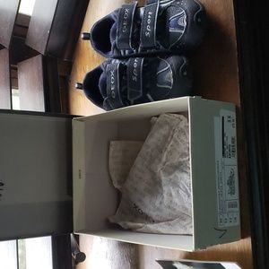 NIB 9 month old boy  geox sneakers